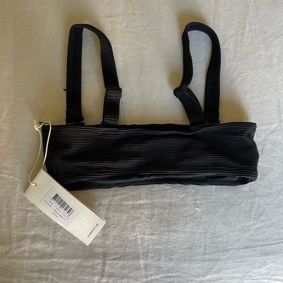 NWT  ✨ SIGNATURE BANDEAU TOP - BLACK ✨ - Picture 2 of 4